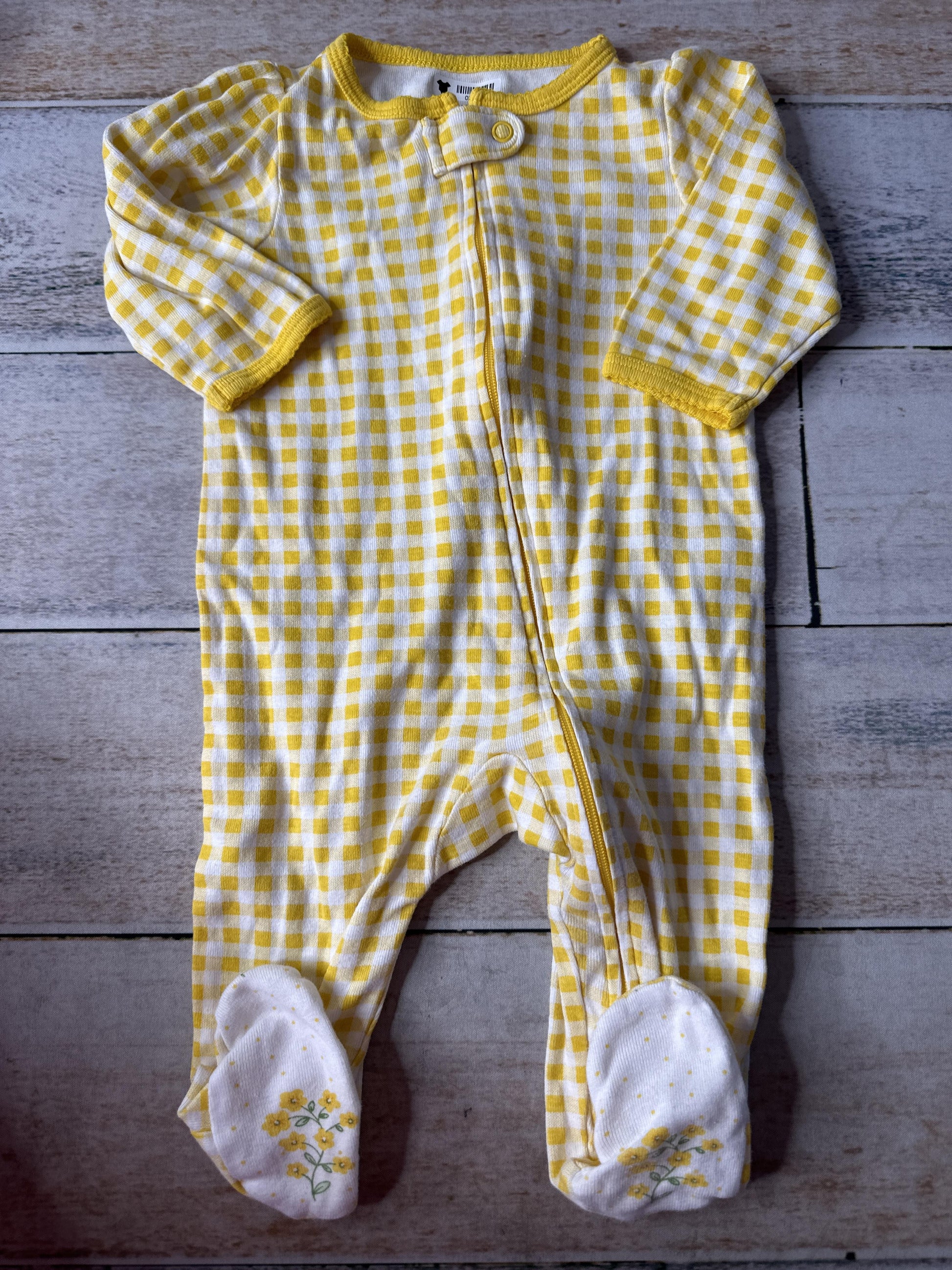 Carters Unisex White Pajamas Size: 6 months White