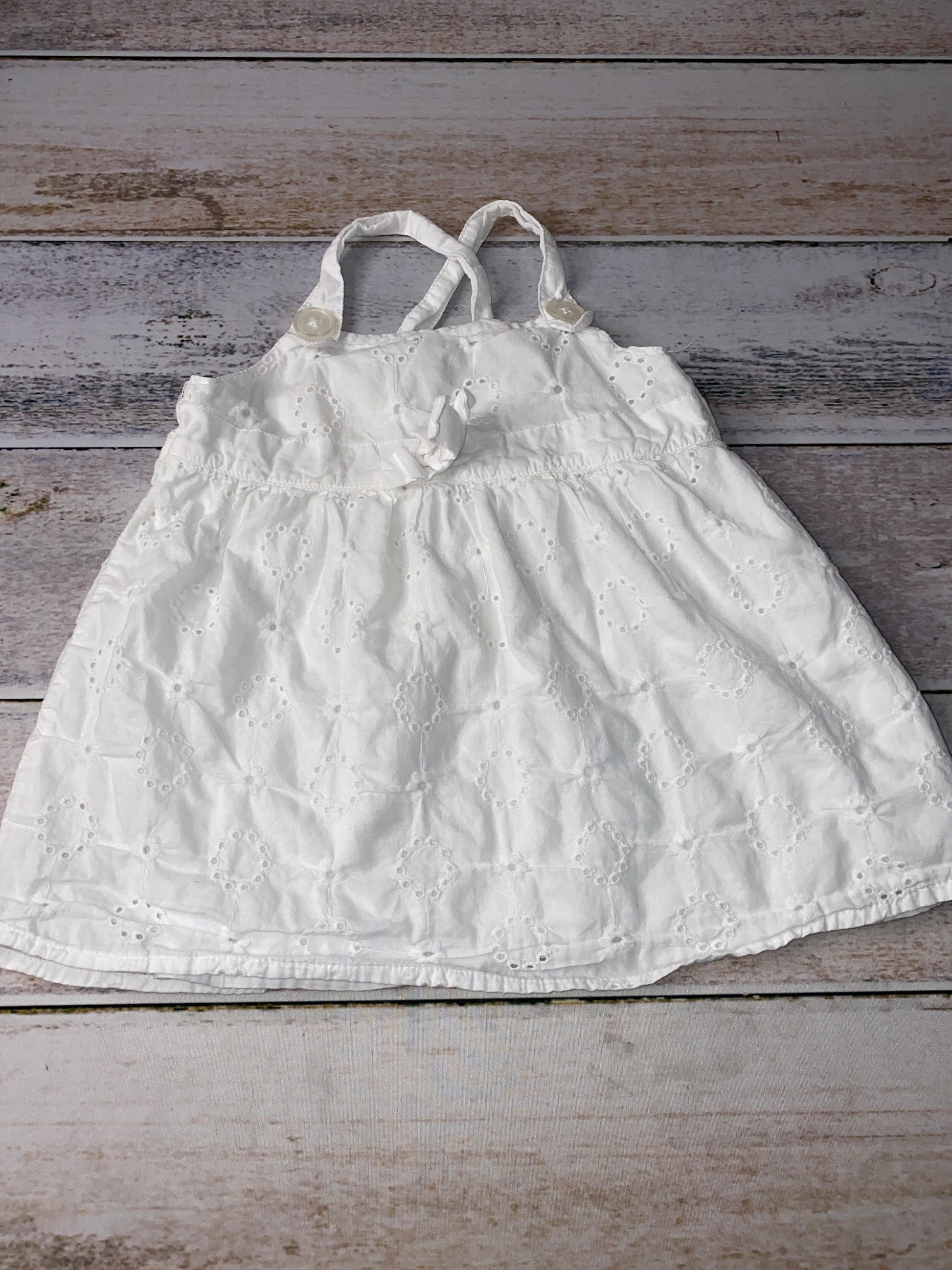cherokee Girls White Dress Size: 24 months White