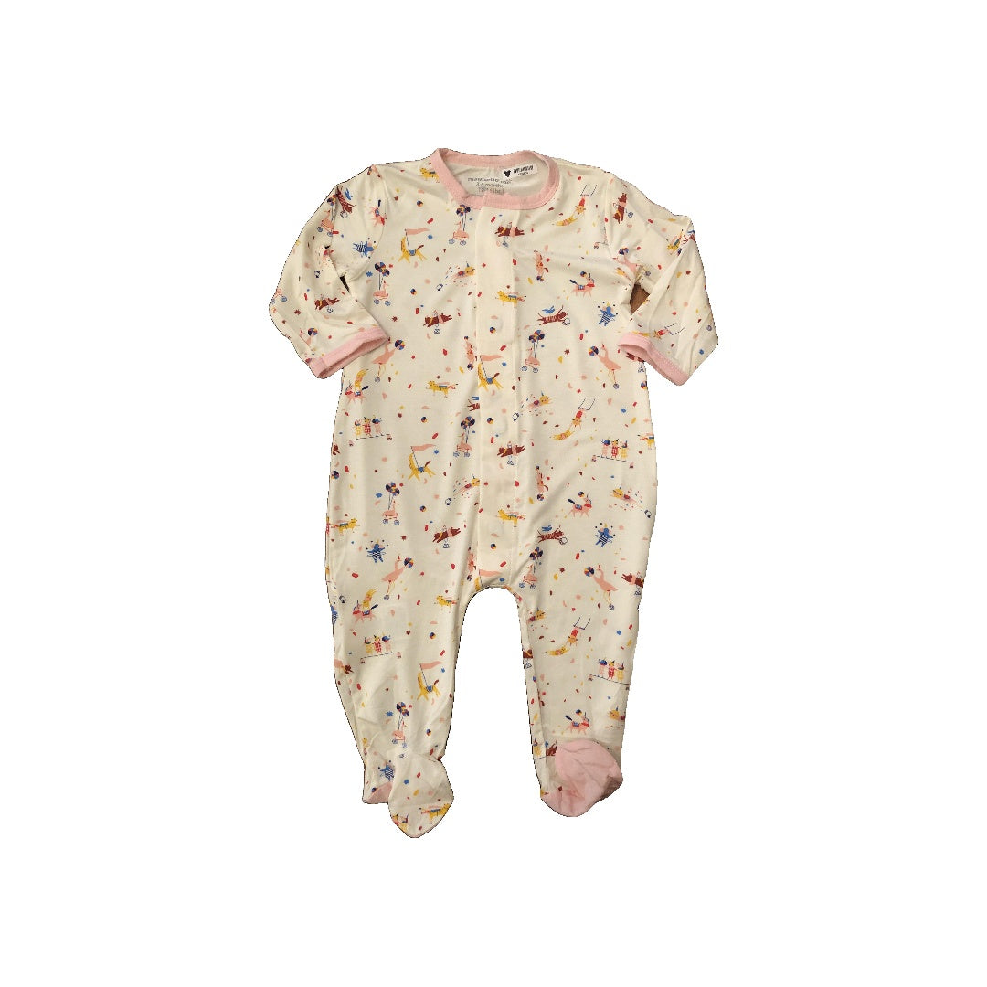 Magnetic Me Girls Wool White | bears | lions Pajamas Size: 3-6 months Wool White | bears | lions