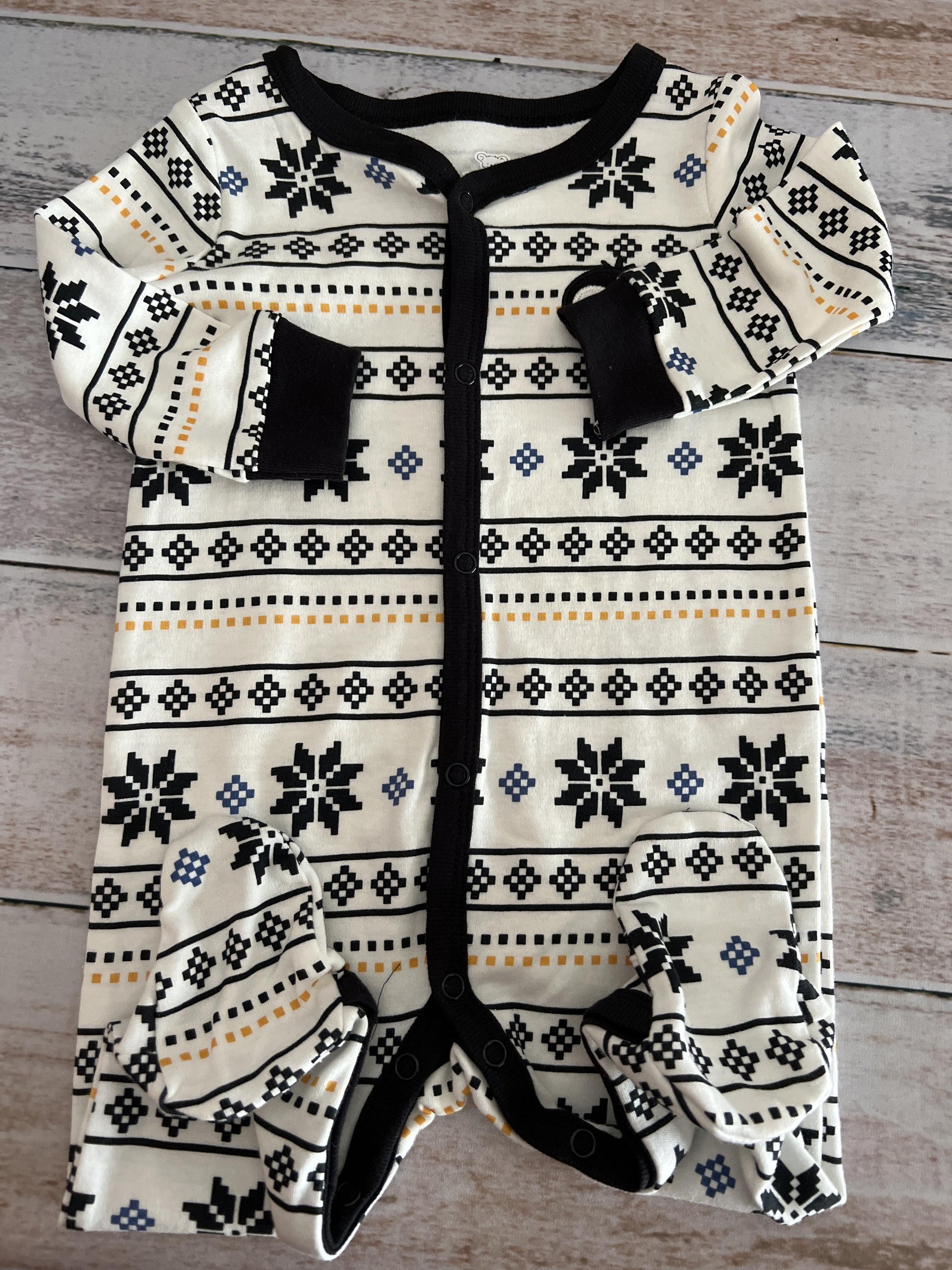 Koala Baby Boys Wool White | Black Pajamas Size: 3-6 months Wool White | Black