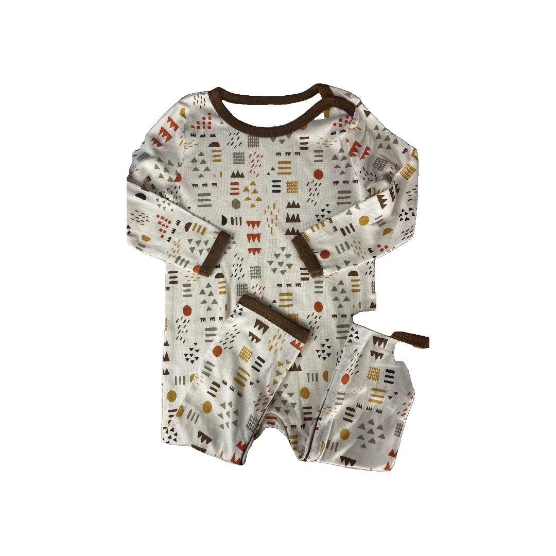 Honest Co Boys Wool White | Brown | orange | Yellow Long Sleeve Outfit Size: 18-24 months Wool White | Brown | orange | Yellow