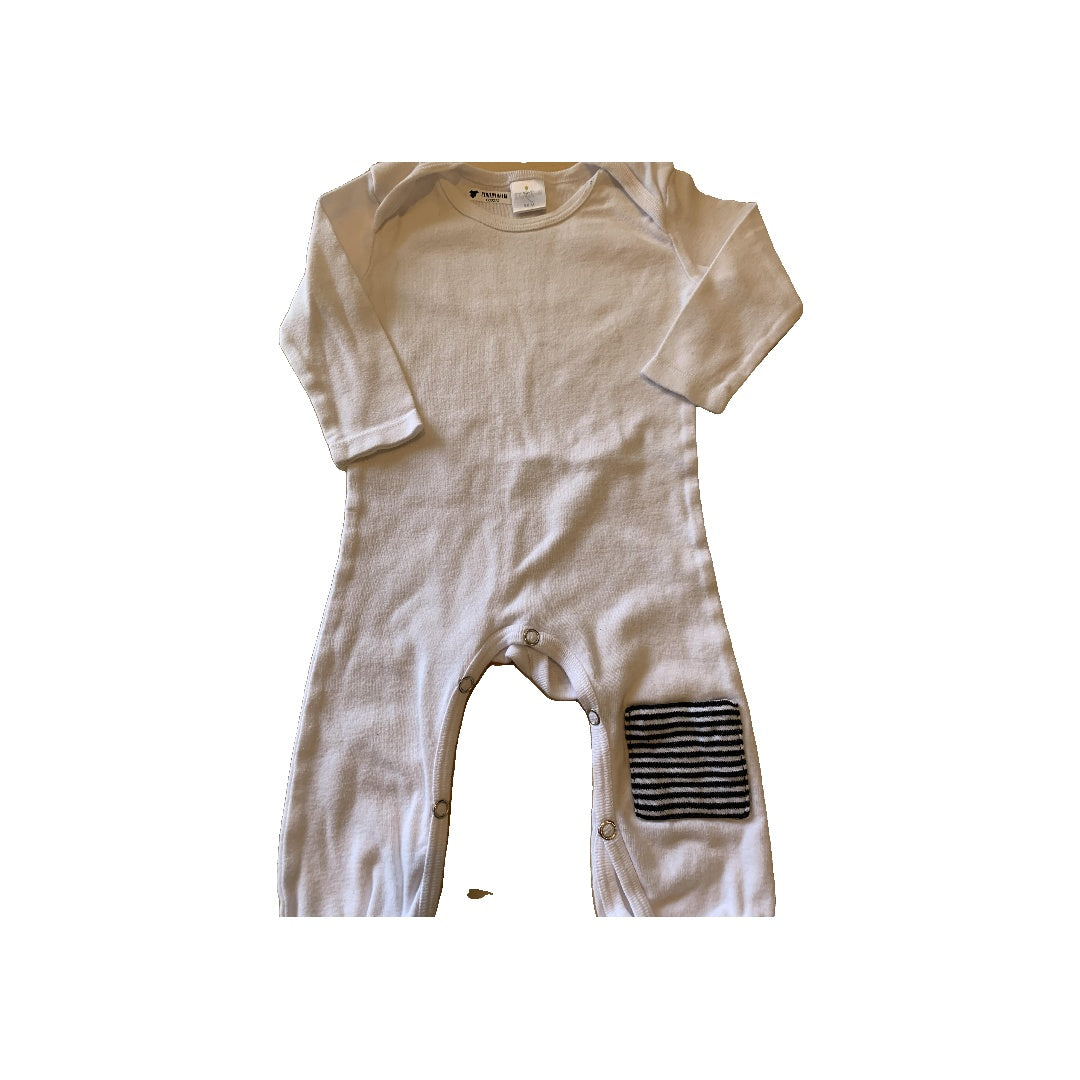 Boys Wool White | Stripe | Black Long Sleeve Outfit Size: 3-6 months Wool White | Stripe | Black