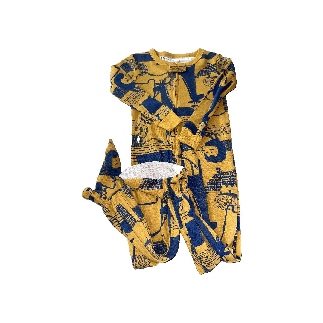 Carters Boys Yellow | Blue | animals Pajamas Size: 24 months Yellow | Blue | animals