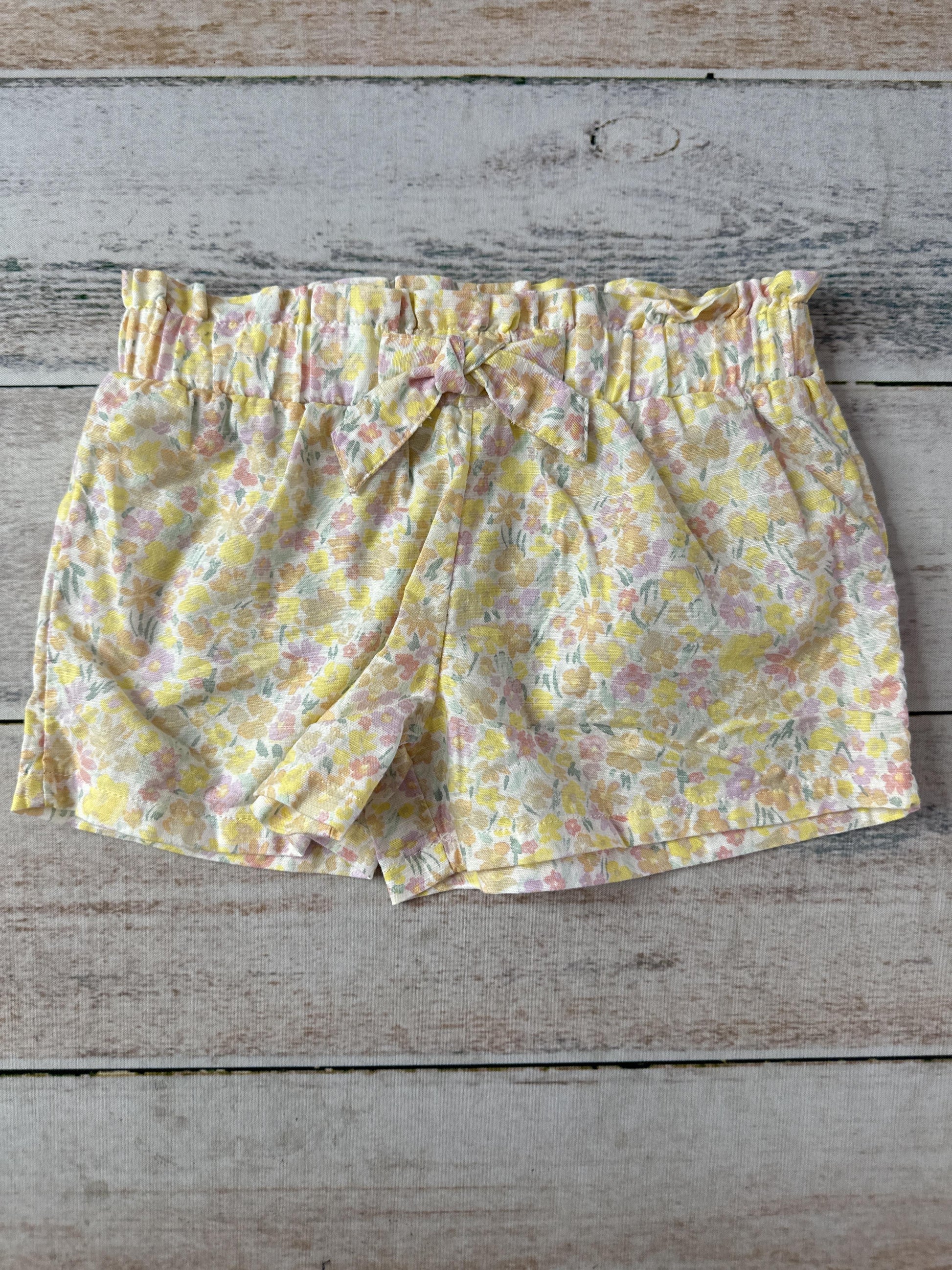 Carters Girls Yellow | Flowers Shorts Size: 3T Yellow | Flowers