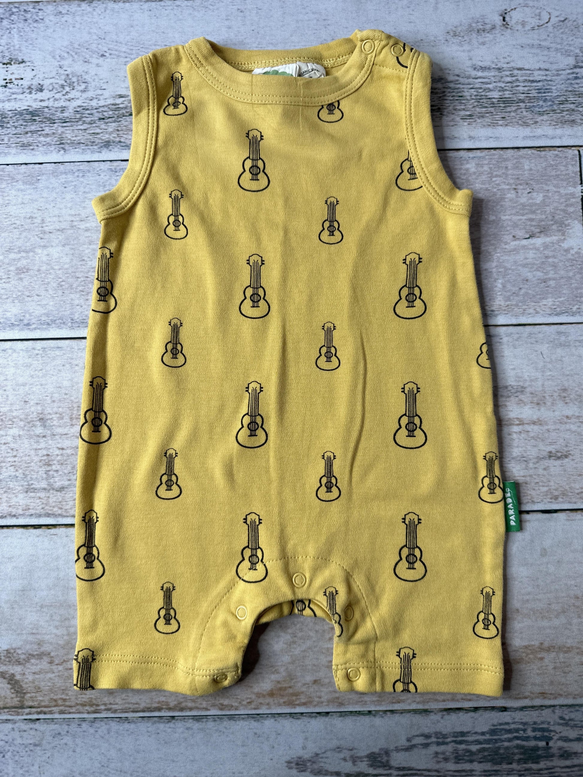 Parade Boys Yellow | guitars Romper Size: 12-18 months Yellow | guitars
