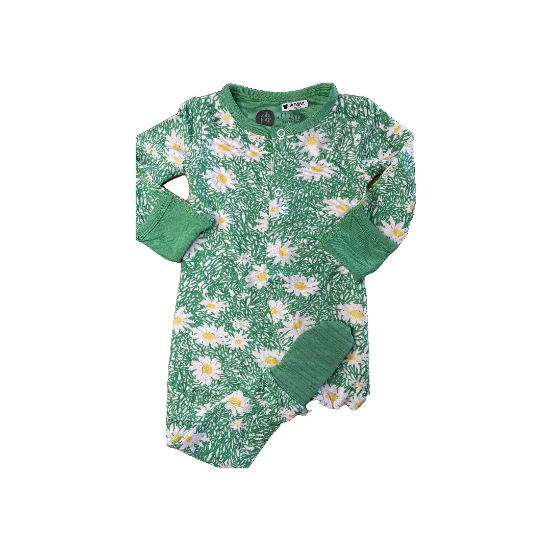 Clover Baby & Kids Girls Yellow | light green | White Pajamas Size: 12 months Yellow | light green | White