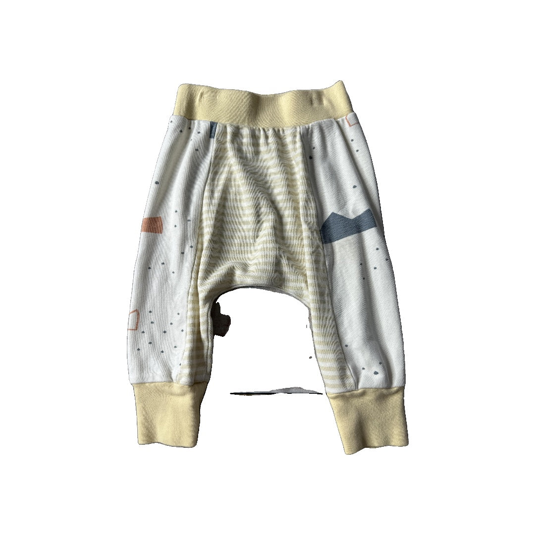 Cat & Dogma Unisex Yellow | Pattern Pants Size: 6-12 months Yellow | Pattern