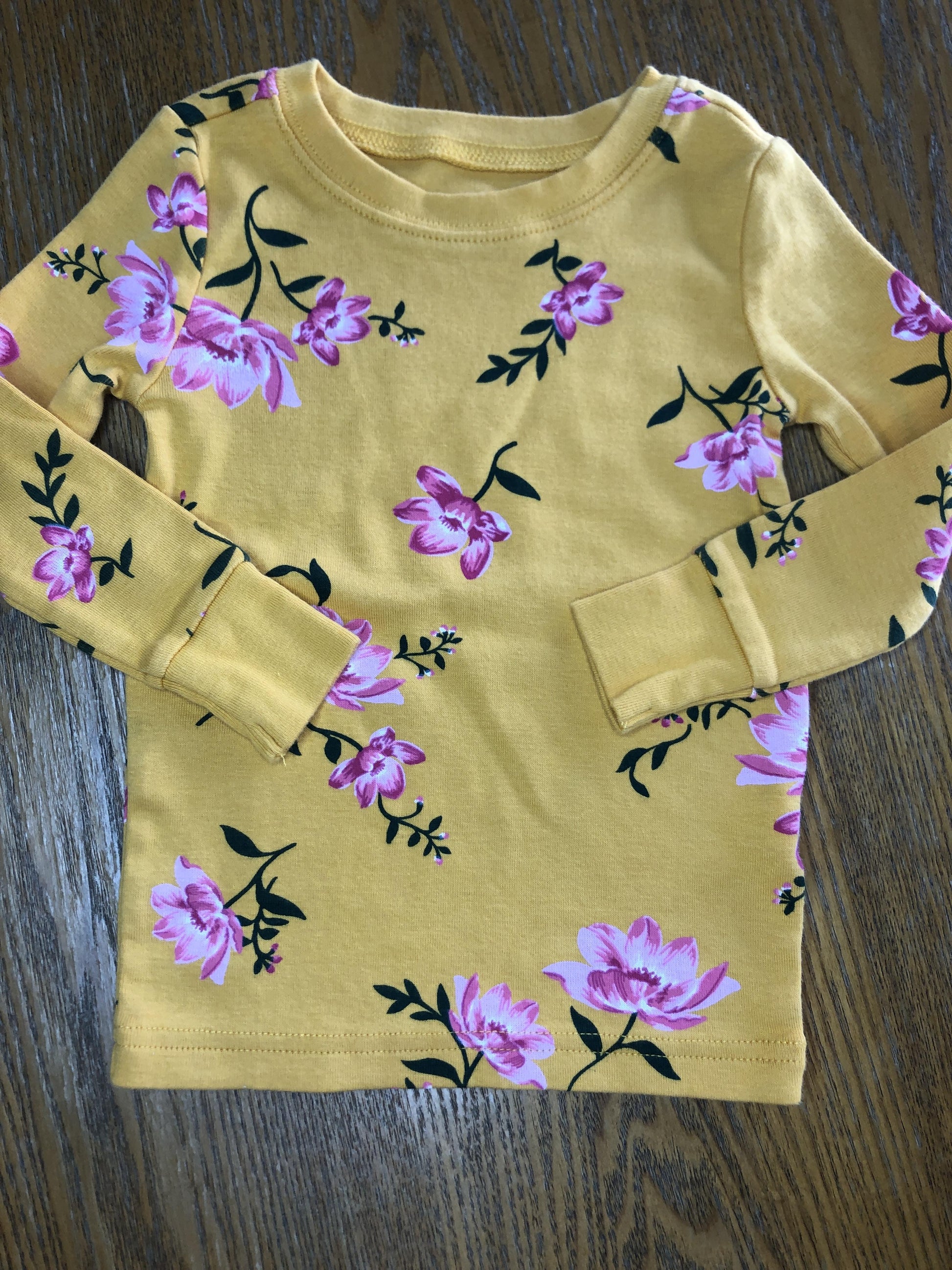 Old Navy Girls Yellow | Pink floral Pajamas Size: 18-24 months Yellow | Pink floral