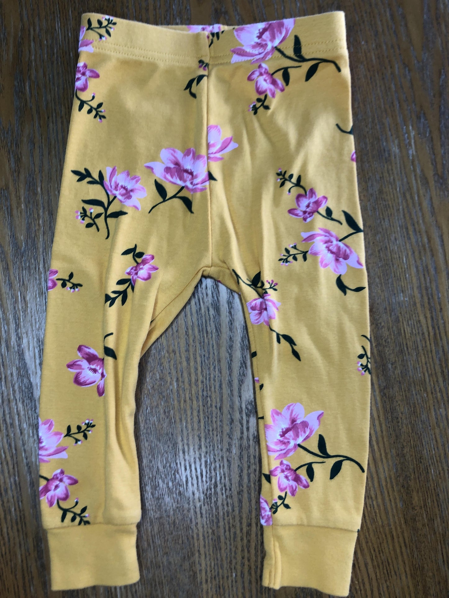 Old Navy Girls Yellow | Pink floral Pajamas Size: 18-24 months Yellow | Pink floral