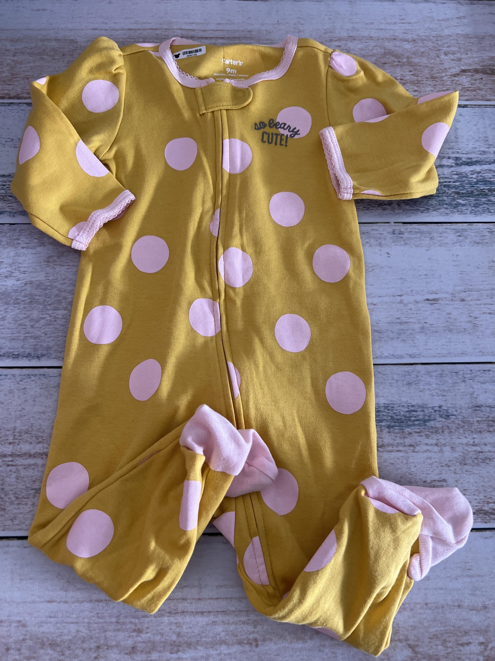 Carters Girls Yellow | pink | polka dot Pajamas Size: 9 months Yellow | pink | polka dot