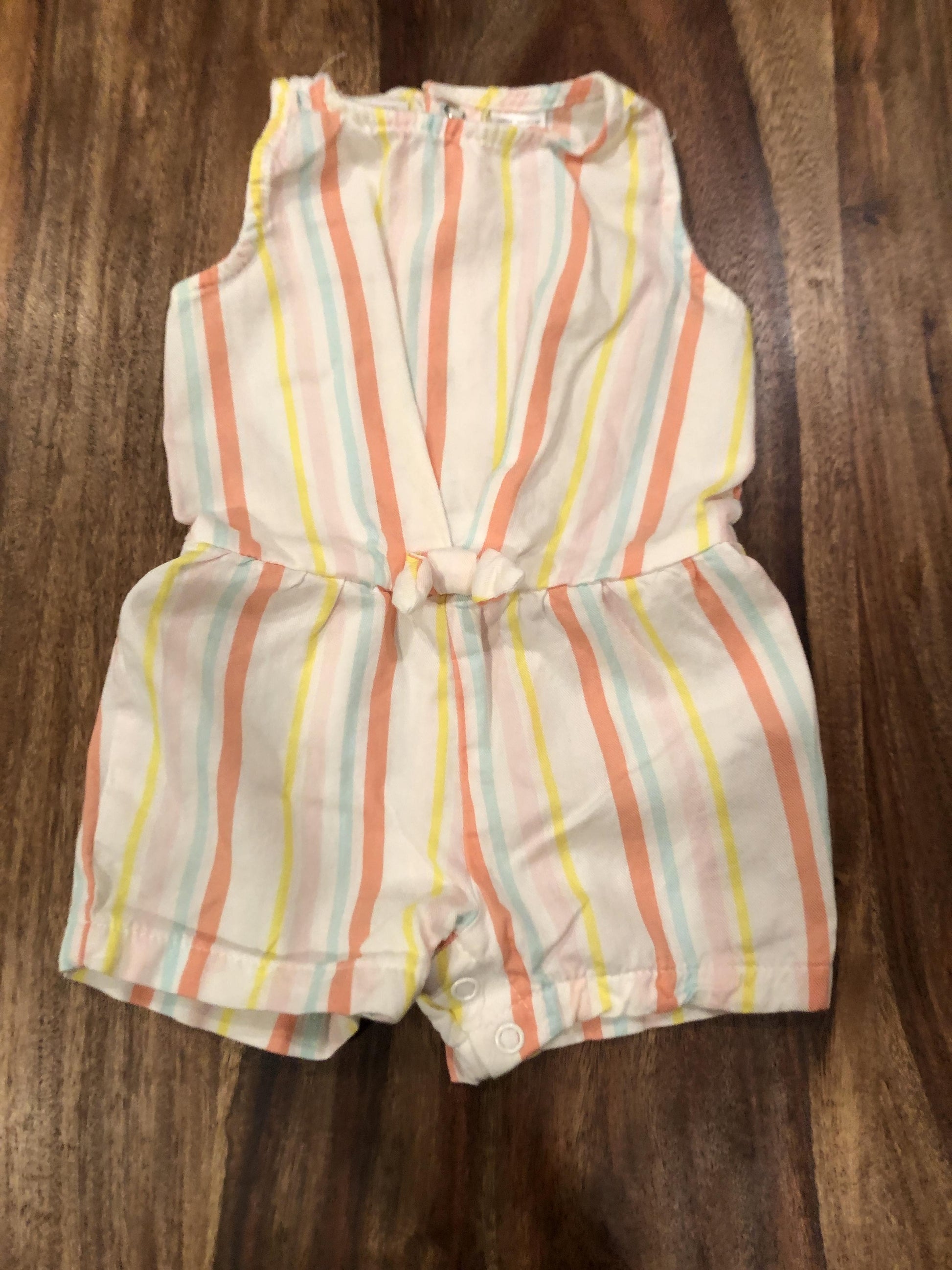 Carters Girls Yellow | White | pink | light green Romper Size: 0-3 months Yellow | White | pink | light green