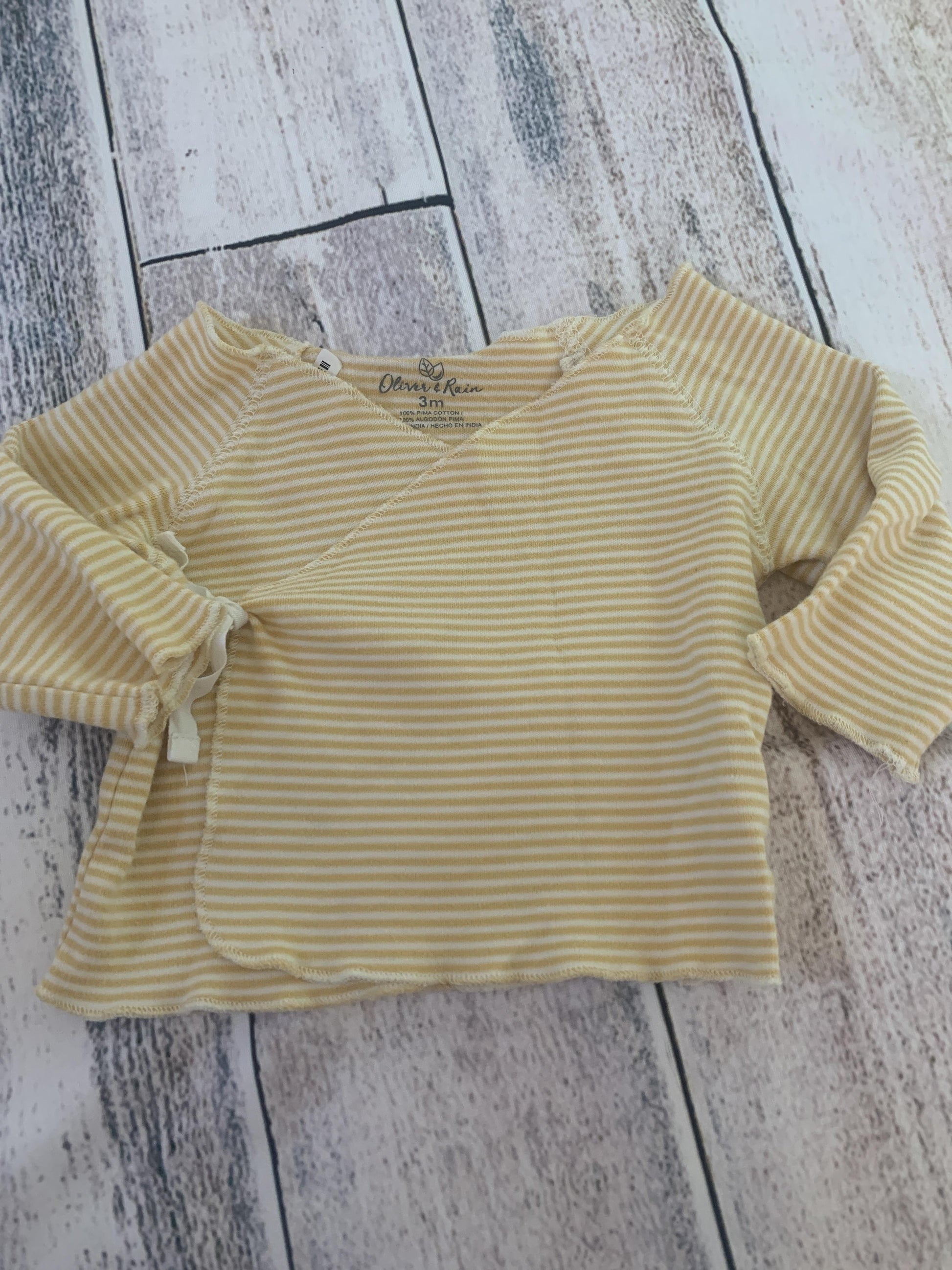 Oliver & Rain Unisex Yellow | White | Striped Shirt Size: 3 months Yellow | White | Striped