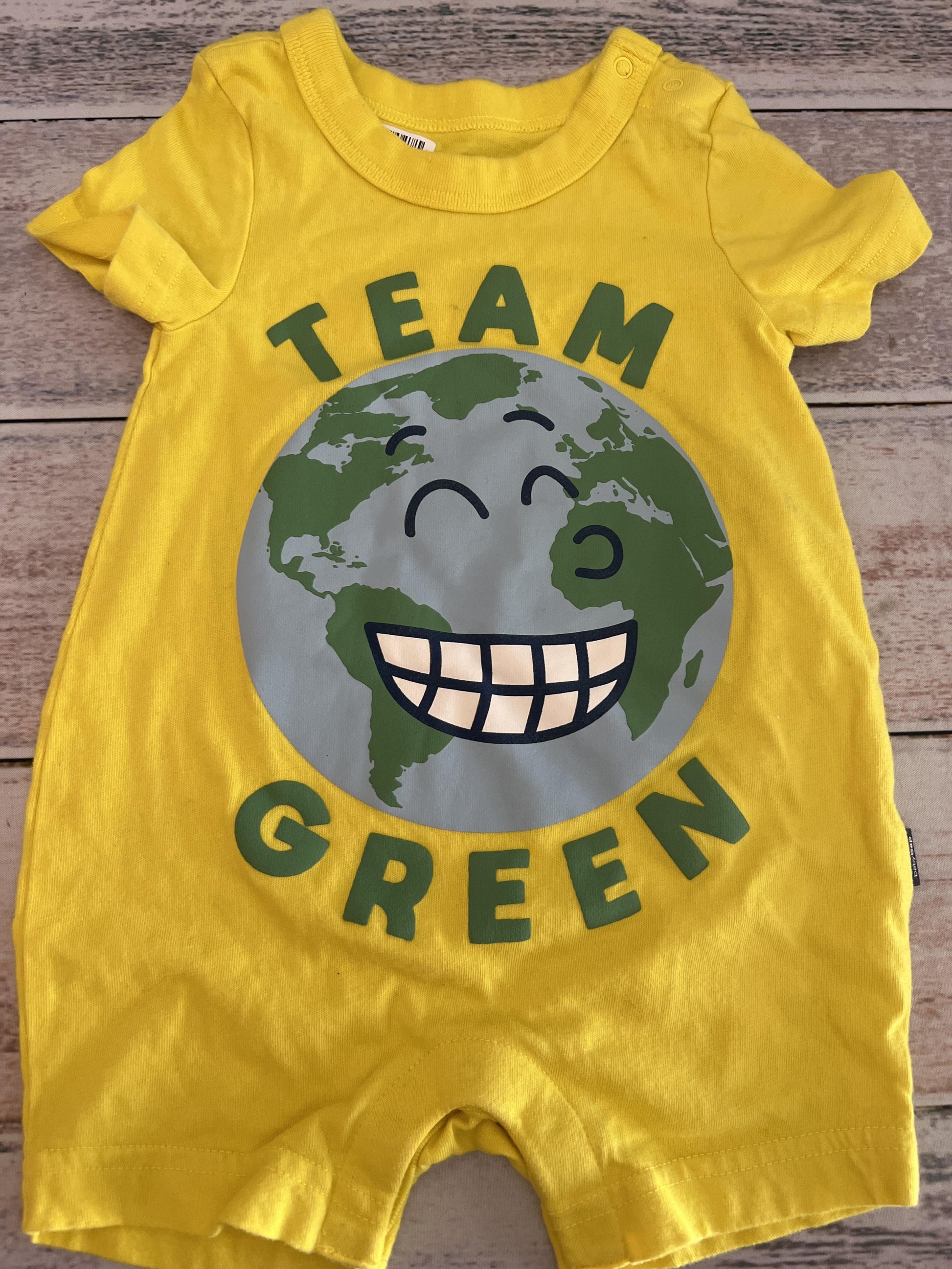Gap Boys Yellow Romper Size: 6-12 months Yellow