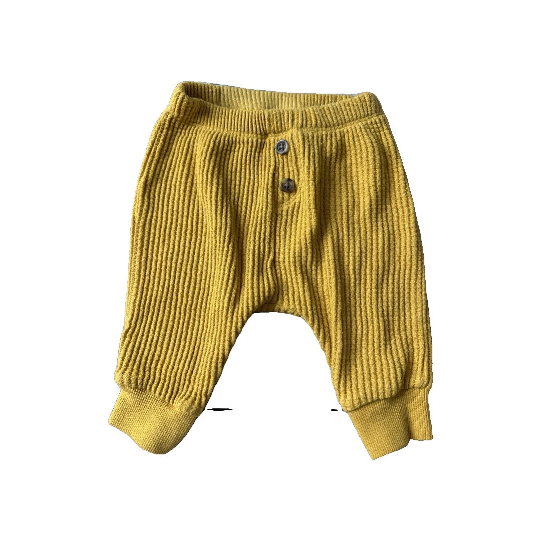 Old Navy Unisex Yellow Pants Size: 0-3 months Yellow