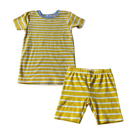 Carters Boys Yellow 2-piece Pajamas Size: 18-24 months Yellow