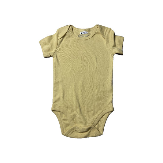 Mac & Moon Unisex Yellow Onesie Size: 12 months Yellow