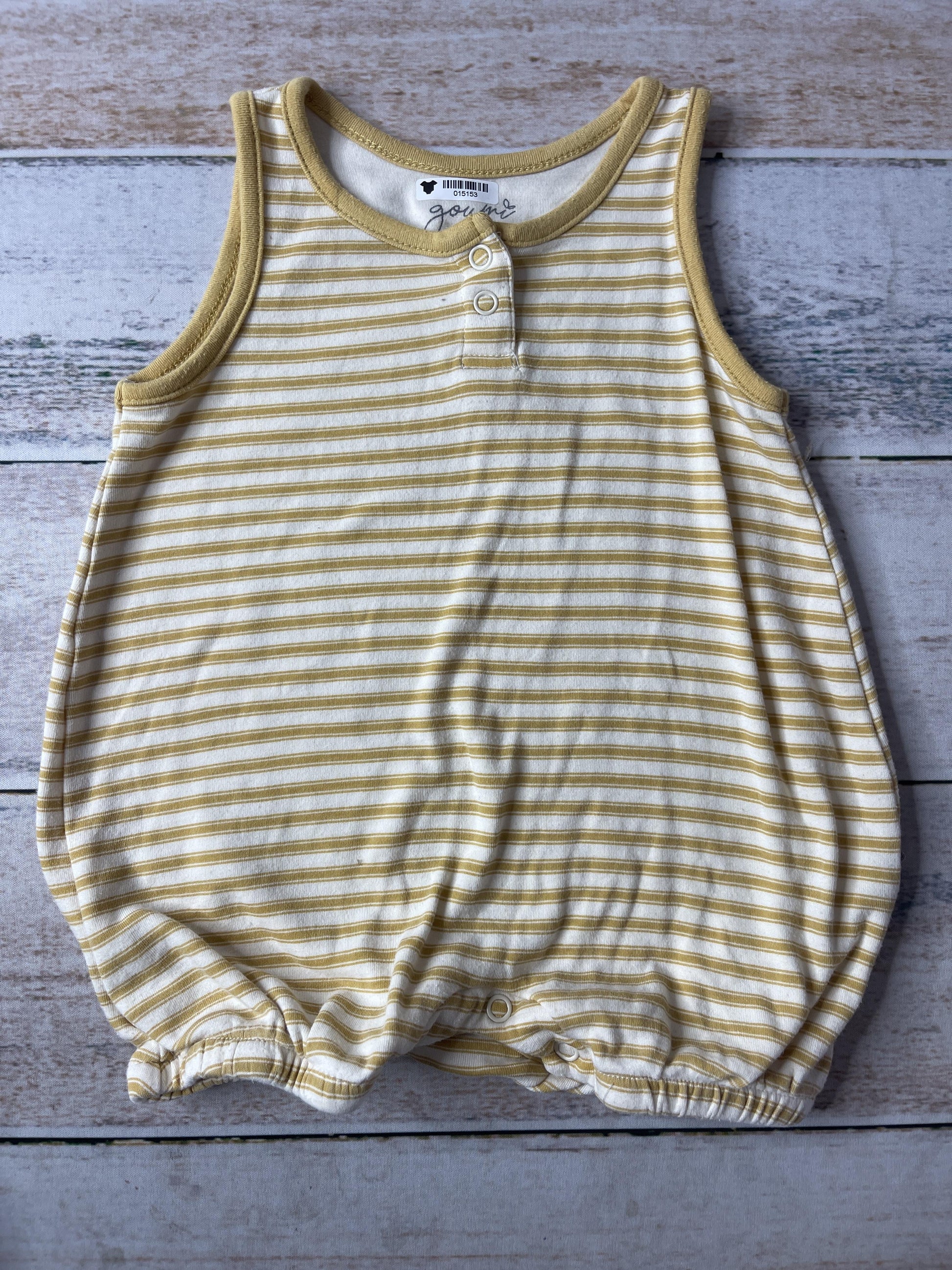 Goumi Boys Yellow Shorts Size: 6-12 months Yellow