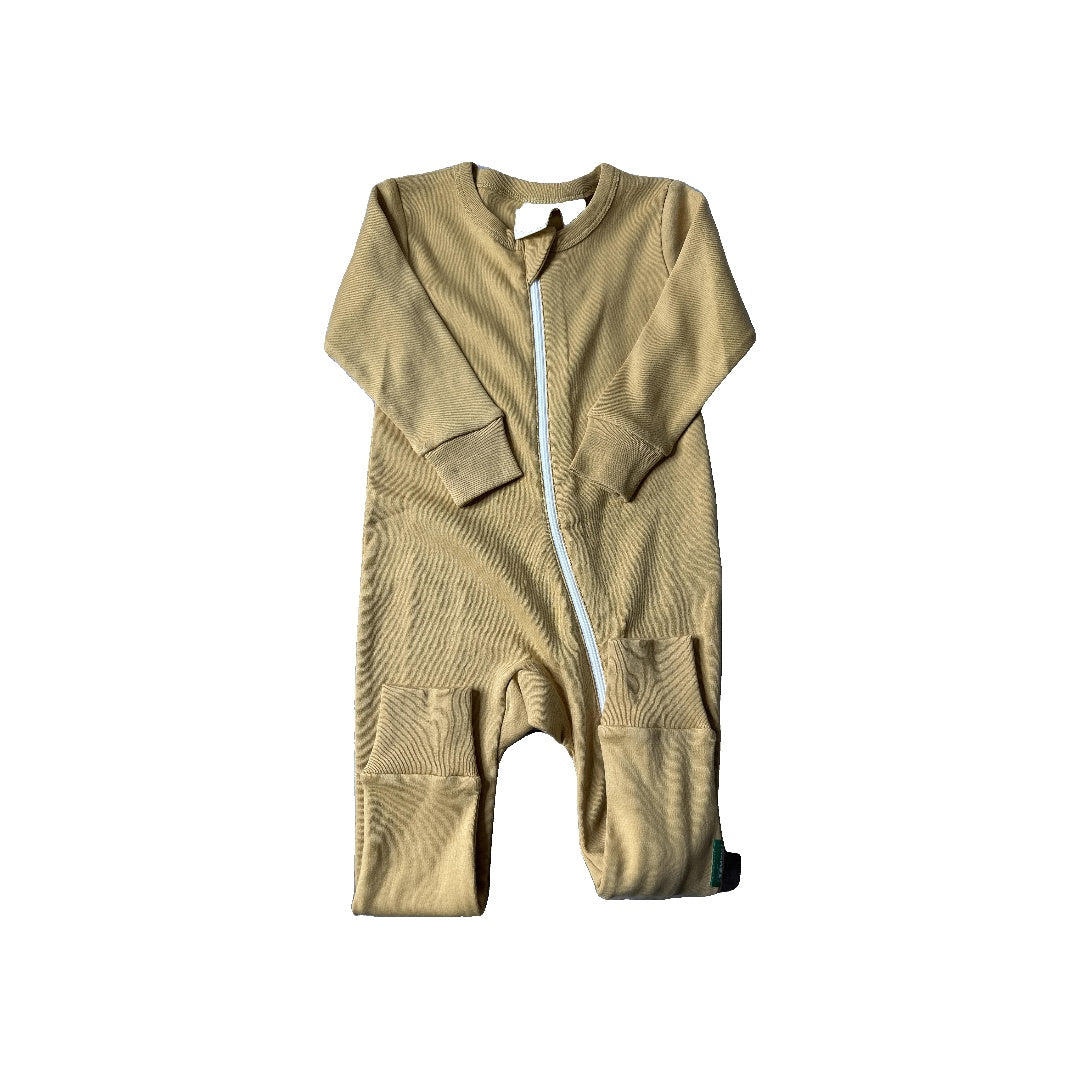 Parade Unisex Yellow Long Sleeve Outfit Size: 18-24 months Yellow